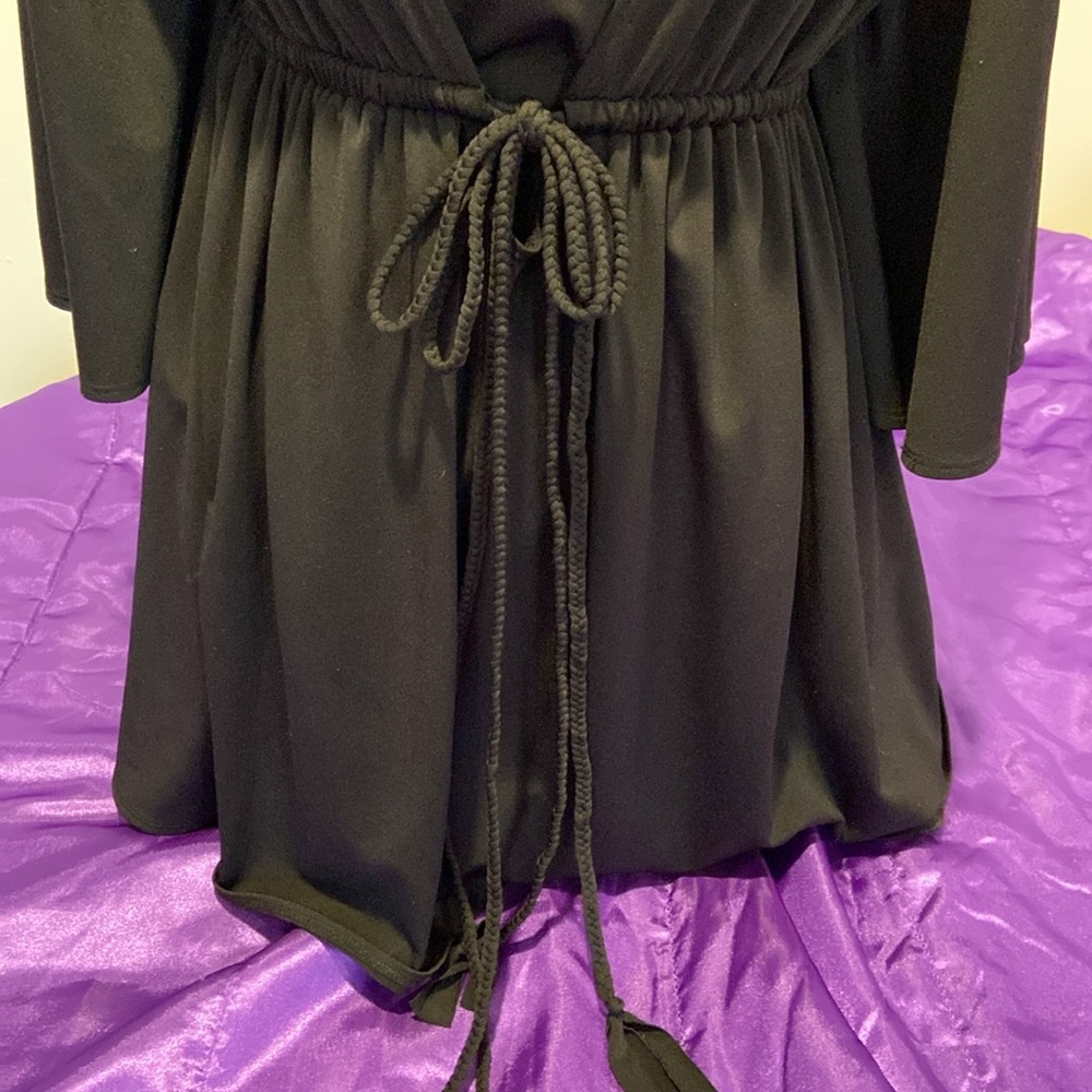 NWOT- grace elements top - Picture 2 of 5